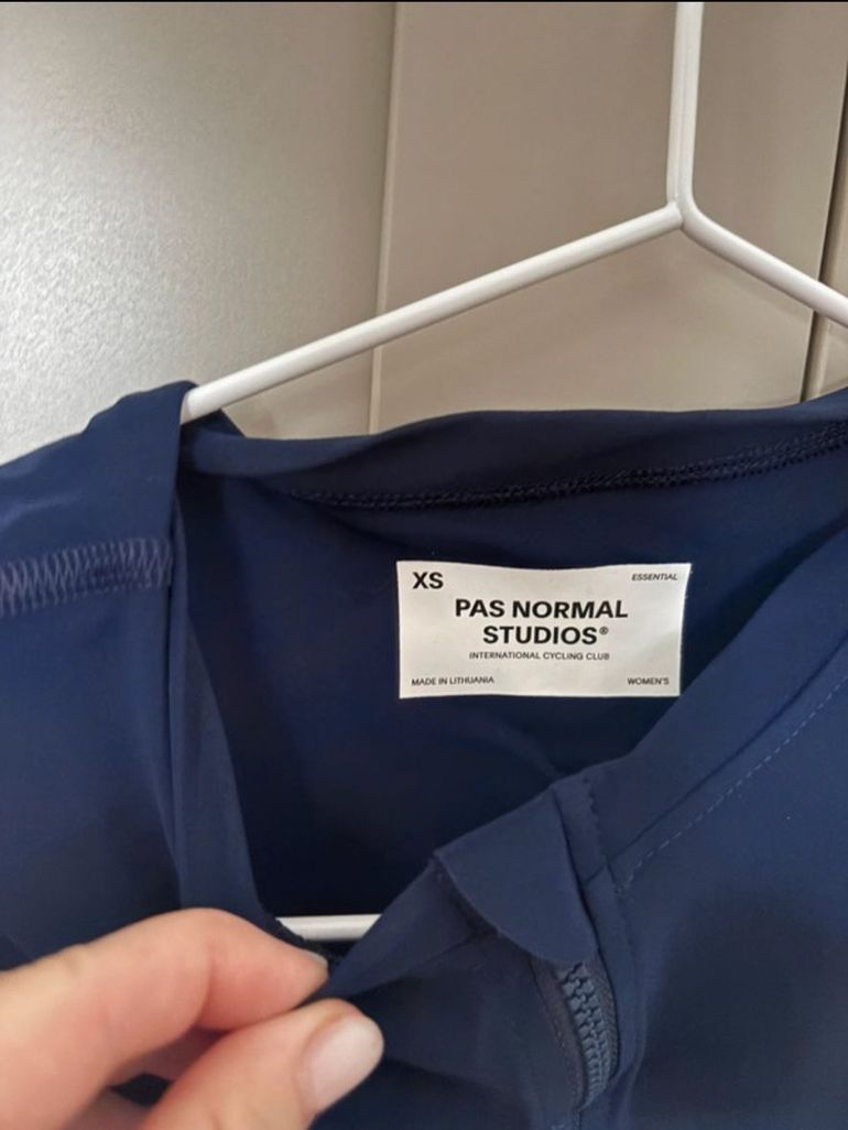 Brugt Pas Normal Studios Trikot 2024 bike — billede 2 af 3