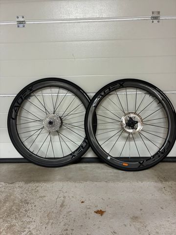 Brugt Cadex 42 mm Tubeless Wheels Wheels