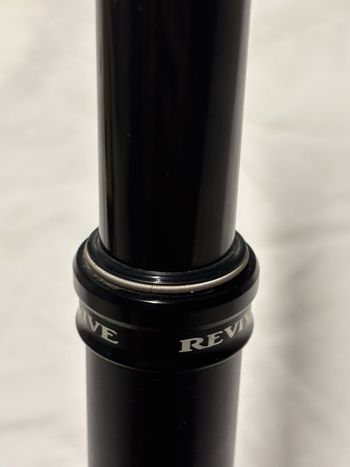 Gebrauchtes Bikeyoke Revive Dropper Post bike — Bild 3 von 9
