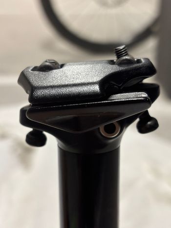 Gebrauchtes Bikeyoke Revive Dropper Post bike — Bild 5 von 9