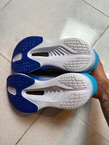 Used Nike Zoom Fly 6 bike — image 5 of 11