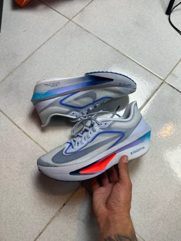 Used Nike Zoom Fly 6 Running Shoes