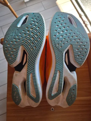 Hoka Cielo X1 bike usato — immagine 5 di 5