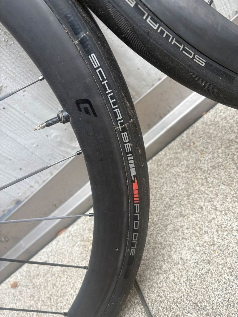 Used Schwalbe CADEX 36 2023 bike — image 2 of 3