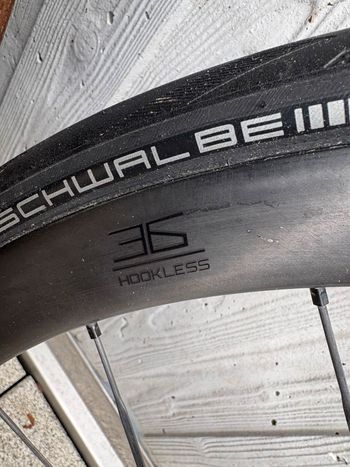 Used Schwalbe CADEX 36 2023 bike — image 3 of 3