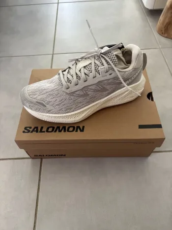Salomon Aero Glide 4 Running Shoes d'occasion