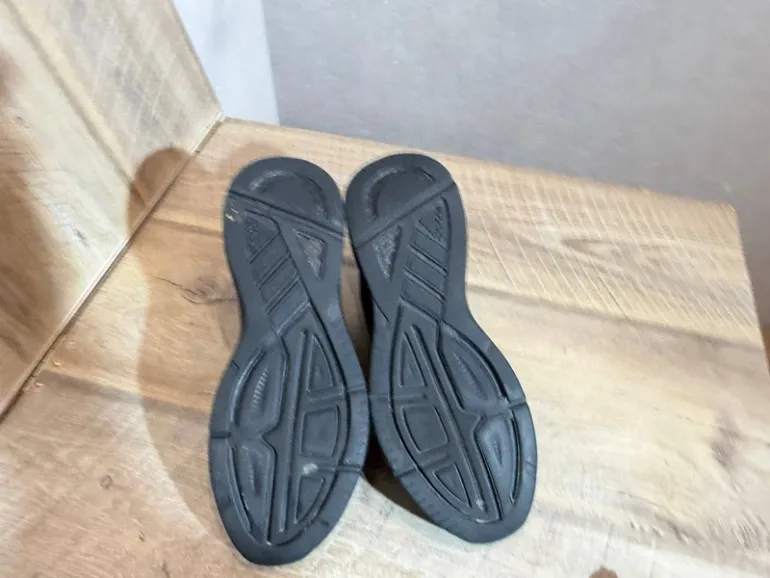 Gebrauchtes Adidas size 43 bike — Bild 3 von 5