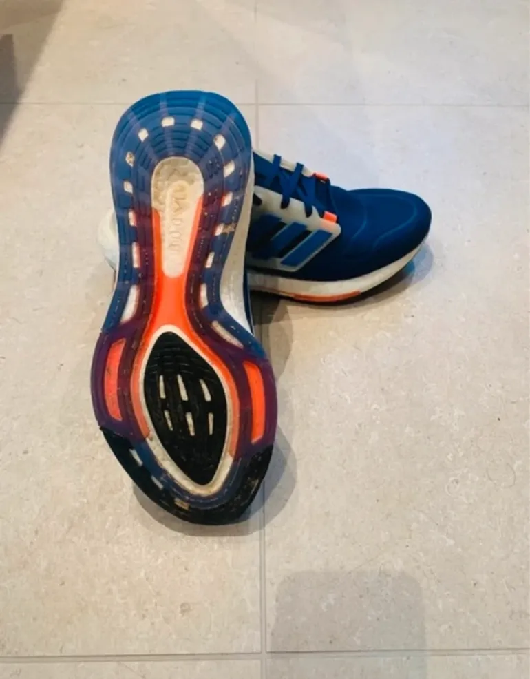 Used Adidas Ultraboost bike — image 4 of 4