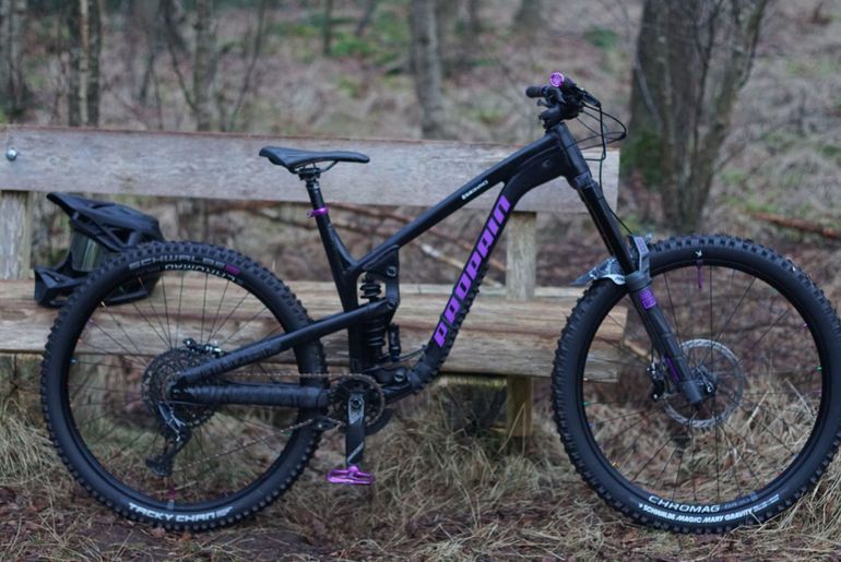 Brugt RockShox Zeb Ultimate Fork 2024 bike — billede 7 af 13