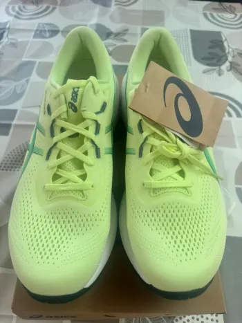 Used Asics Gel-Cumulus 28 bike — image 2 of 7