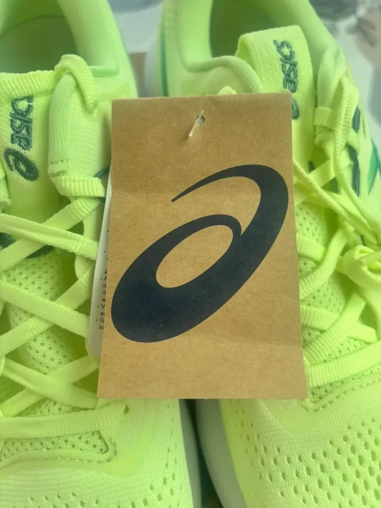 Used Asics Gel-Cumulus 28 bike — image 4 of 7