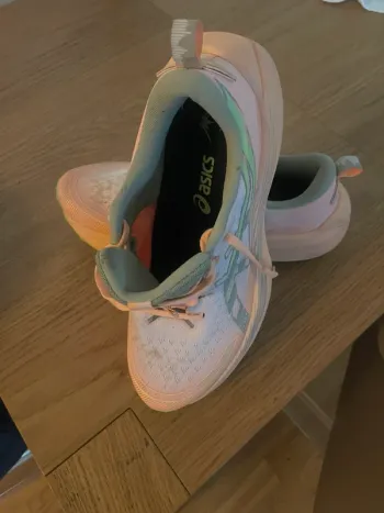 Asics Trabuco Max 5 bike d'occasion — image 2 sur 3