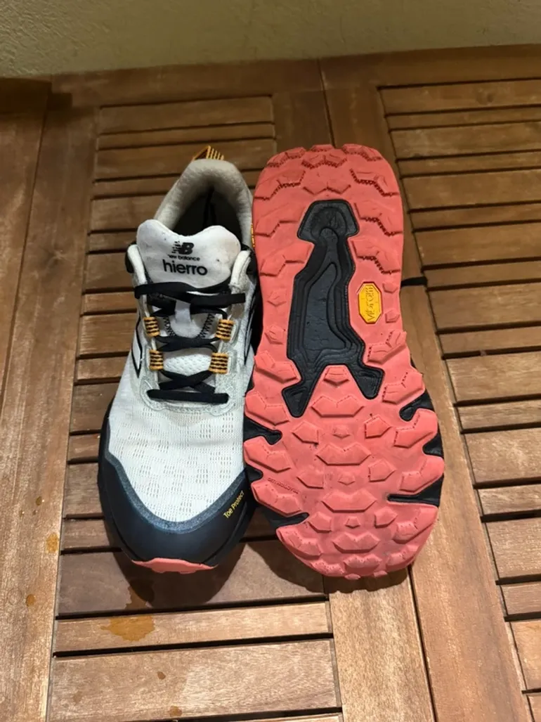 New Balance Hierro bike d'occasion — image 4 sur 5