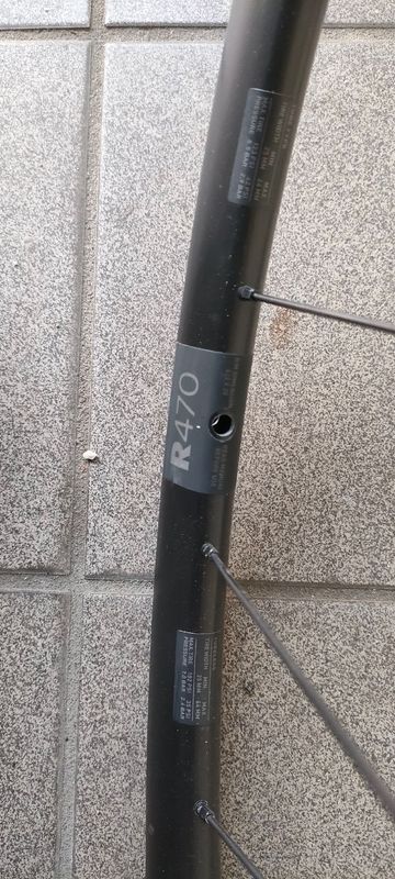 Brugt Dt Swiss R470 2025 bike — billede 1 af 3