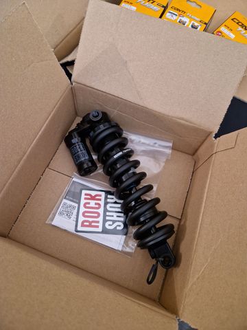 Tweedehands RockShox Super Deluxe Coil Select 2026 Rear Suspension