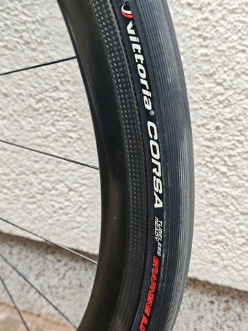 Roval CLX40 Clincher Wheelset 2016 bike usato — immagine 5 di 8