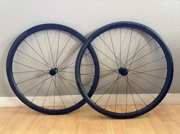 Used Roval Alpinist CL II Wheelset Wheels