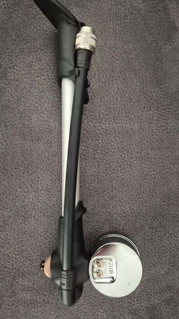 Canyon High Pressure Pump bike d'occasion — image 1 sur 2