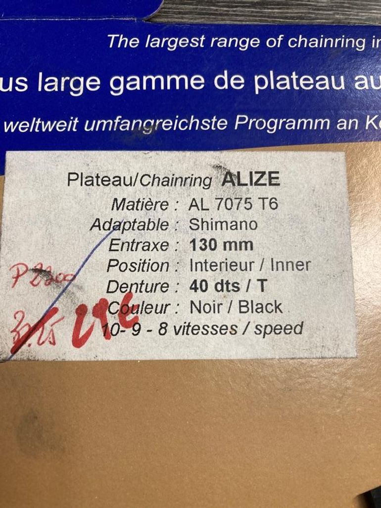 Used Spécialités T.A. Plateau Specialites TA 40 dents 130 mm 9-10 vitesses Alize bike — image 2 of 5