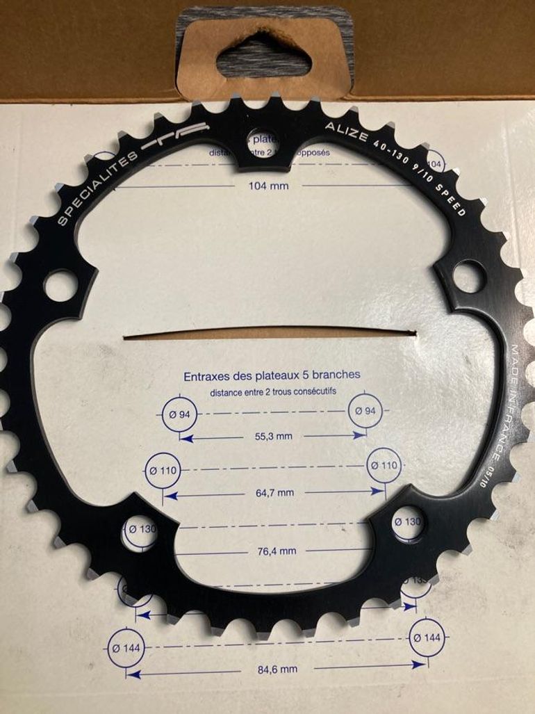 Used Spécialités T.A. Plateau Specialites TA 40 dents 130 mm 9-10 vitesses Alize bike — image 4 of 5