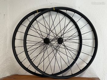 Mavic Allroad S Carbon Wheelset 2025 Wheels usato