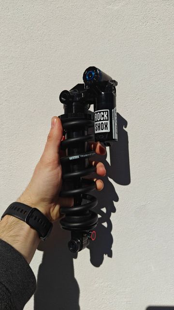 Brugt RockShox Vivid Ultimate Coil 2025 Rear Suspension