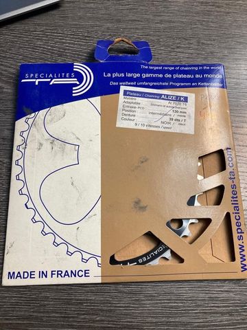 Gebrauchtes Spécialités T.A. Plateau Specialites TA 39 dents 130 mm 9-10 vitesses Alize / K Drivetrain & Pedals