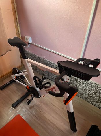 Wahoo KICKR CORE 2 Smart Trainer 2026 Cycling Accessories d'occasion