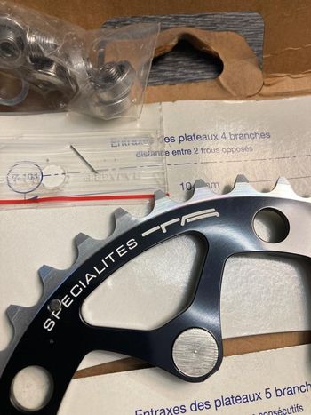 Used Spécialités T.A. Plateau Specialites TA 39 dents 130 mm 9-10 vitesses Alize / K bike — image 3 of 5