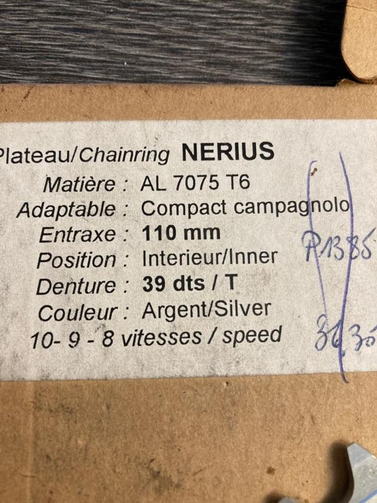 Used Spécialités T.A. Plateau Specialites TA 39 dents 110 mm 9-10 vitesses Nerius bike — image 5 of 5