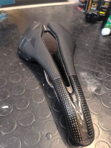 Tweedehands Selle Italia Superflow x-lr Saddles & Seatposts