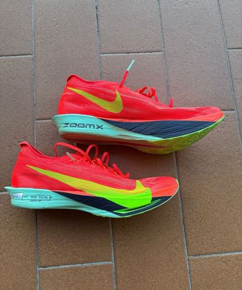 Used Nike Streakfly 2 2025 Running Shoes