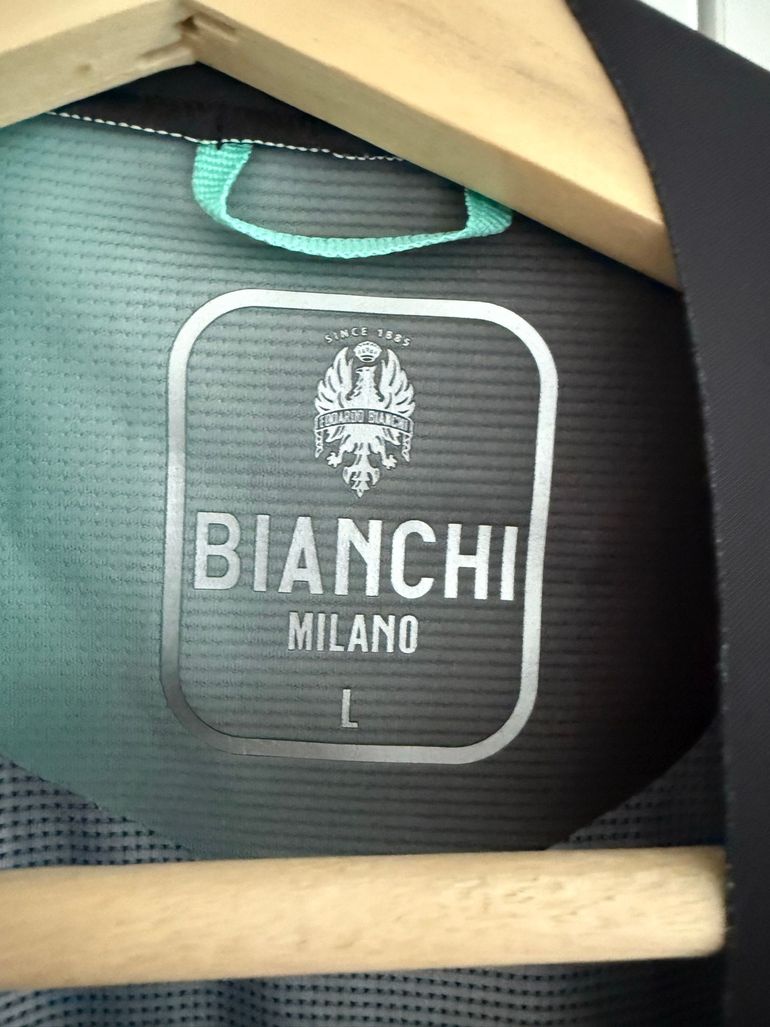 Bianchi Milano Jersey 2024 bike usato — immagine 3 di 4