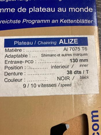 Used Spécialités T.A. Plateau Specialites TA 38 dents 130 mm 9-10 vitesses Alize bike — image 2 of 4