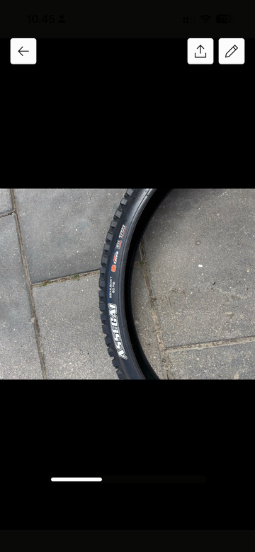 Maxxis Tire 2025 Tyres & Tubes d'occasion
