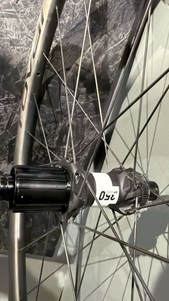 Brugt Specialized Roval Terra CL Front Wheel 2024 bike — billede 3 af 7