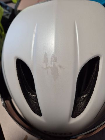 Giro Vanquish MIPS Helmet 2023 bike d'occasion — image 3 sur 10