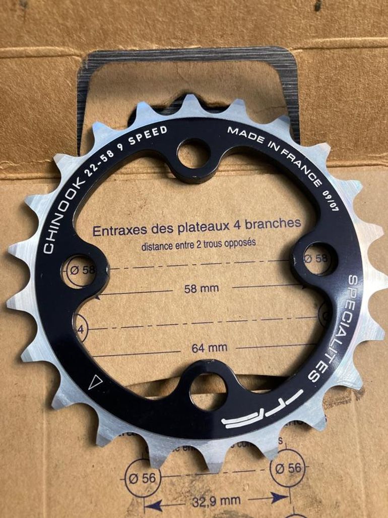 Used Spécialités T.A. Plateau Specialites TA 22 dents 58 mm 9 vitesses chinook bike — image 2 of 5