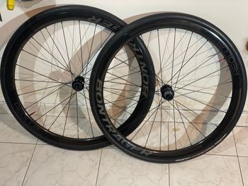 Bontrager Aeolus RSL 37 Tubular Disc Wheels usato
