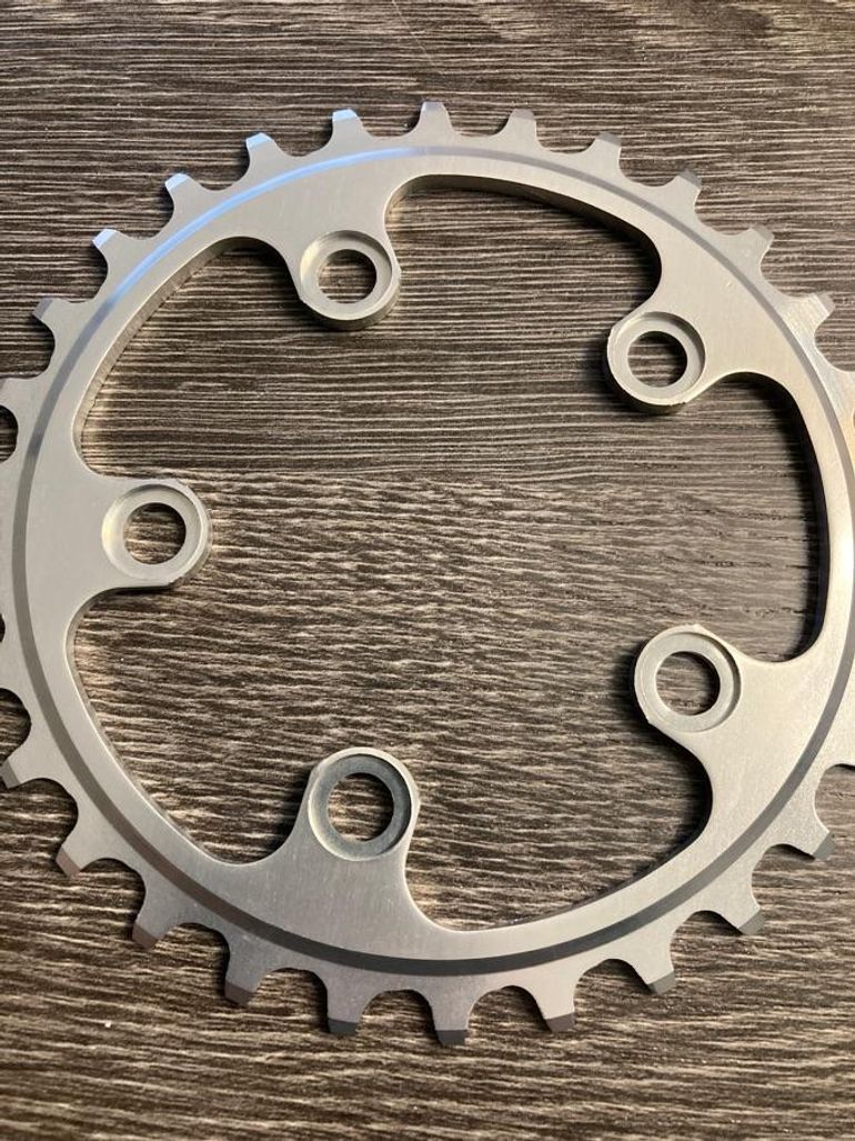 Used Spécialités T.A. Plateau Specialites TA 30 dents 74 mm 9 vitesses Zelito bike — image 4 of 4