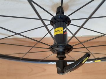 Použité Mavic Aksium Wheelset 2016 bike — obrázek 3 z 6