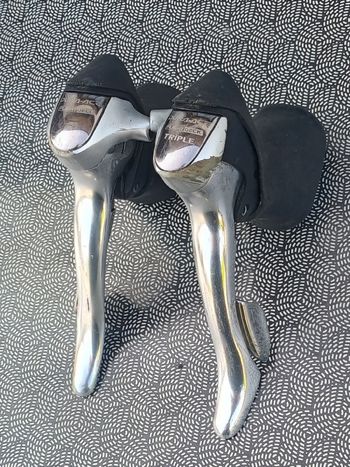 Gebrauchtes Shimano Dura Ace ST-7703 ST-7700 Drivetrain & Pedals