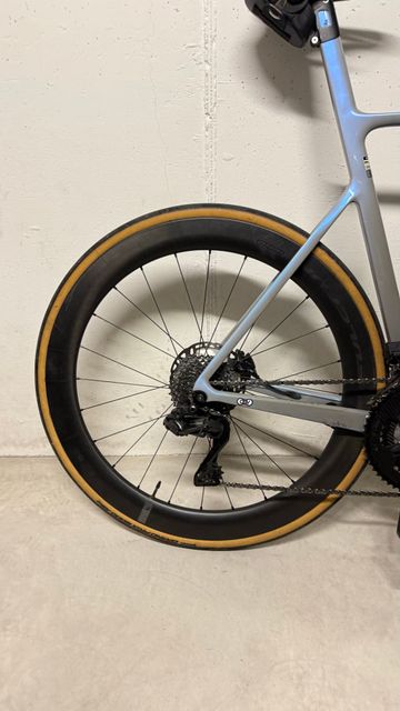 Used Fulcrum Wind 55 2024 bike — image 2 of 4