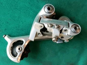 Campagnolo Olympus Drivetrain & Pedals usato