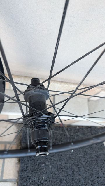 Used Mavic Allroad SL 25 Hookless 2025 bike — image 6 of 6