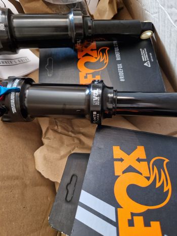 Fox Float DPS Performance Trunnion 2026 bike d'occasion — image 6 sur 21