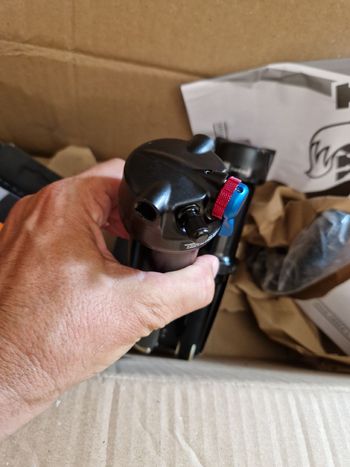 Fox Float DPS Performance Trunnion 2026 bike d'occasion — image 21 sur 21
