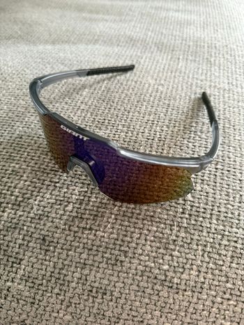 Brugt Giant Sunglasses 2026 bike — billede 2 af 3