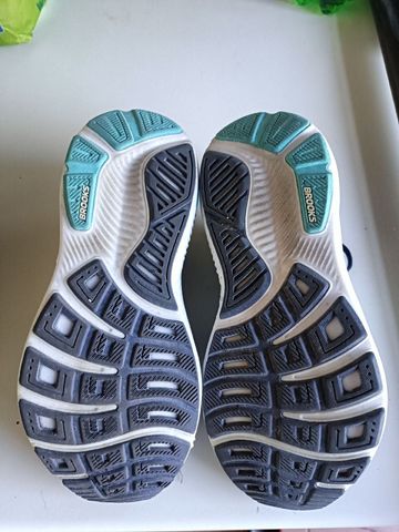 Used Brooks Ghost 17 2026 bike — image 2 of 8