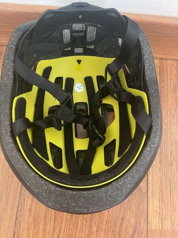 Used Specialized Align II MIPS Helmet 2024 bike — image 3 of 5